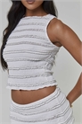 Топ без рукавов с текстурными оборками артикул 155446907