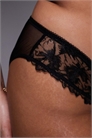 ASOS DESIGN Curve — бразильские трусики с цветочной вышивкой «Табита» артикул 150267182