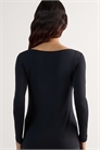 Топ из микромодала с длинными рукавами и лодочным вырезом артикул 154060345