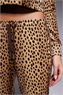 X Эксклюзивные спортивные штаны ASOS натурального цвета «гепард» co-ord артикул 151306174