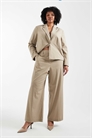 Комплект из приталенного короткого блейзера и брюк с широкими брючинами co-ord артикул 152631370