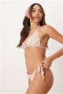 Бикини-трусики с завязками на боках и вишневым принтом, модель Fuller Bust артикул 139537973