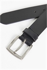 Кожаный ремень с пряжкой артикул 130440020