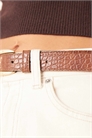 Пояс из искусственной кожи под крокодил с золотой пряжкой артикул 149820555