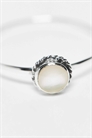Кольцо с искусственной жемчужиной артикул 151255153