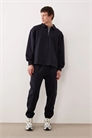 Свитшот свободного кроя с воротником и застежкой-молнией артикул 150368840