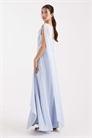 Макси-платье для подружки невесты из шифона с открытыми плечами и юбкой-парео артикул 153113243