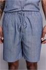 Льняные шорты артикул 152859355