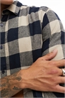 Рубашка в клетку «буффало» артикул 129613714