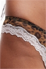 Бразильские трусики Savannah из прозрачной сетки с леопардовым принтом и кремовой кружевной отделкой артикул 153840627