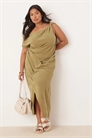 Платье средней длины ASOS DESIGN Curve из льна с завязками на плечах и складками артикул 141614569