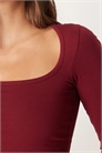 Топ с квадратным вырезом и длинными рукавами артикул 151930419