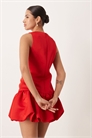 Мини-платье-балончик без рукавов артикул 152934420