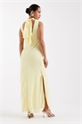 Макси-платье для подружки невесты с высоким воротником, из шифона и с завязками, желтого цвета артикул 154078810
