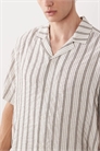 Рубашка свободного кроя с текстурной полоской артикул 156183180