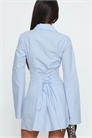 Мини-платье с зауженной талией и пуговицами, широкими рукавами артикул 153364475