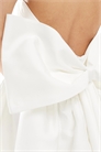 Свадебное мини-платье с завязками на шее и бантиком на спине артикул 141532971