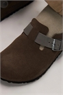 Замшевые сабо Birkenstock Boston с контрастным ремешком артикул 148516126