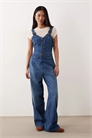 Комбинезон с широкими брючинами и бретелями артикул 154976626