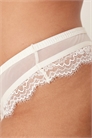 ASOS DESIGN Curve — кружевные стринги «Аврора» артикул 147381045