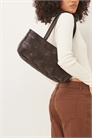 Сумка через плечо с удлиненным плетением артикул 150079157