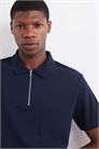 Поло с застежкой-молнией из плотной ткани артикул 143485045