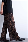 Брюки с широкими брючинами и эффектом гофрированной ткани в леопардовом принте артикул 151448651