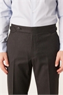 Стильные брюки с прямыми брючинами и боковыми регуляторами артикул 148247847