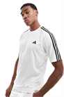 Футболка adidas Training Essential с тремя полосками артикул 135871667