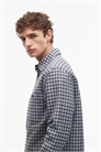 Рубашка свободного кроя в мелкую клетку с карманами артикул 153574451