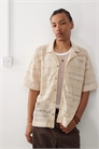 Рубашка с короткими рукавами и прямого кроя, связанная крючком, ограниченная серия артикул 141109146