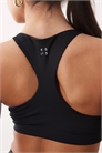 Спортивный бюстгальтер с активной поддержкой и средней степенью фиксации артикул 151100546