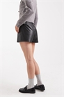 Микрошорты из искусственной кожи артикул 148444890