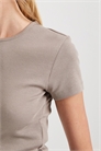 Футболка с круглым вырезом и ребристой отделкой артикул 153084266