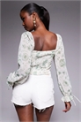 Блузка с рукавами-балонами и чашками с кружевной отделкой артикул 143357829