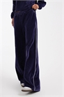 Брюки с широкими брючинами и эксклюзивной боковой вставкой из велюра co-ord артикул 151999530