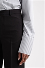 Прямые элегантные брюки с отложной складкой спереди артикул 149660819