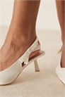 Свадебные туфли-лодочки на каблуке с открытой пяткой и бантиком от Almeria артикул 140311848