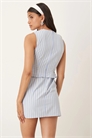 Мини-платье с V-образным вырезом артикул 148714912