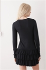 Мини-платье с оборками и длинными рукавами артикул 149137190