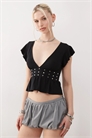 Топ с глубоким вырезом, оборками на рукавах и заклепками от Leisma артикул 143373993