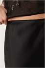 Атласная юбка макси артикул 154169371