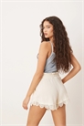 Шорты с вафельной текстурой и кружевным подолом артикул 144528558