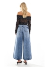 Джинсы свободного кроя с широкими брючинами артикул 149593766