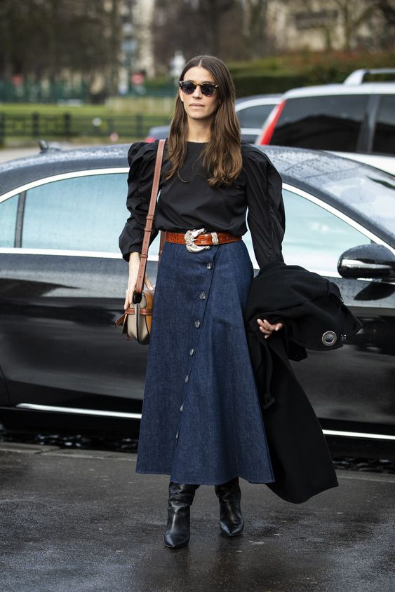 Джинсовая юбка: сочетания и стильные образы на каждый день